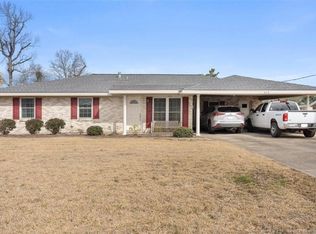 612 Julius St, Lake Charles, LA 70605