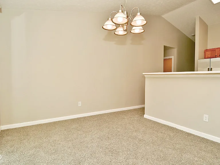 1431 Sanner Dr — Photo 17