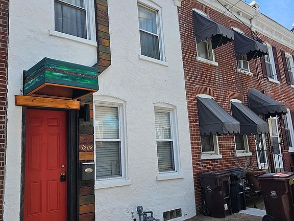 2nd image of 1202 Conrad St