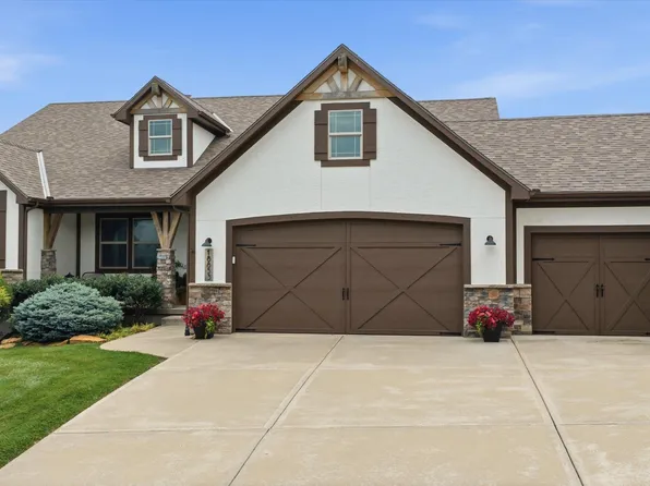 18853 W 99th St, Lenexa, KS 66220