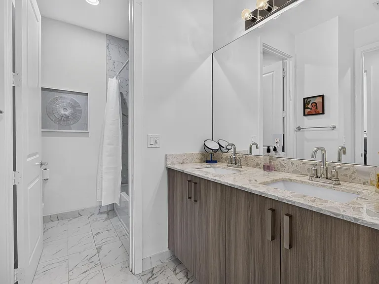 1431 Pioneer Way — Photo 23
