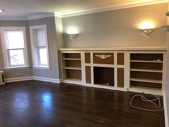 5th image of 6440 N Oakley Ave APT 1