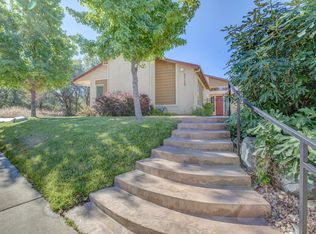 3115 Sierra Madre Dr, Redding, CA 96002