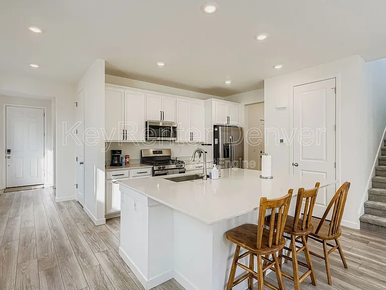 17781 Fox St — Photo 6