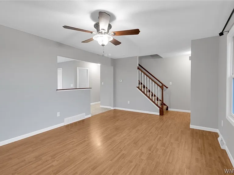 940 Reserve Rd — Photo 9
