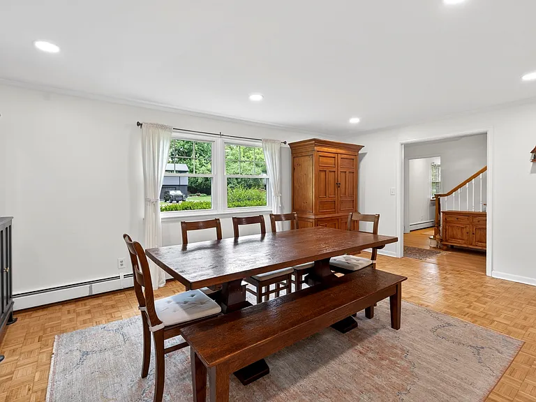 101 Davis Rd — Photo 23