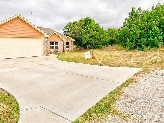 3rd image of 5028 Guadalupe Ct
