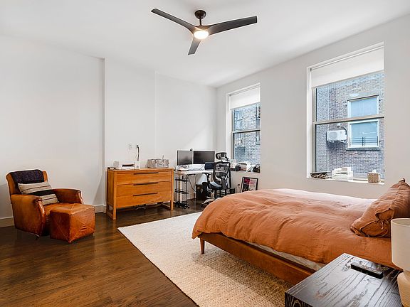 5th image of 83 Franklin St APT 5S