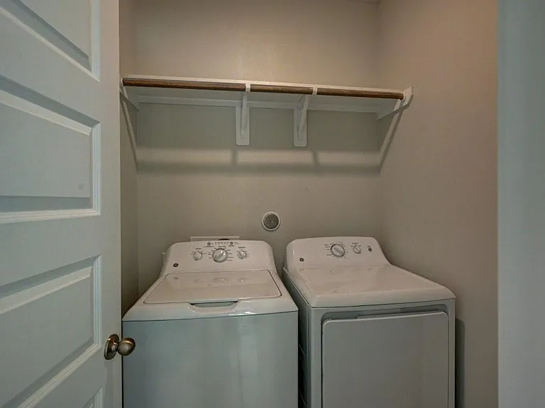 11857 E Gate Dr — Photo 17