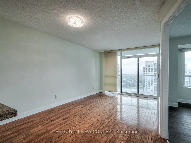 16 Harrison Garden Blvd #2506 — Photo 4