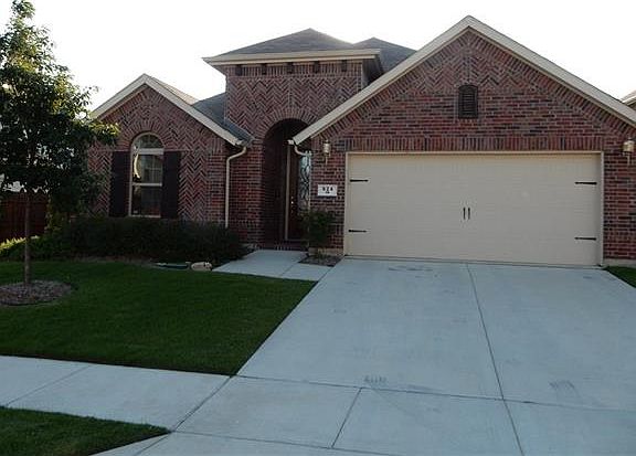2nd image of 924 Green Coral Dr