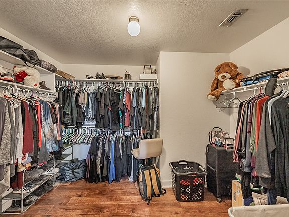 5th image of 9133 Saint Barts Rd