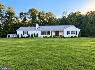 352 N Limerick Rd, Schwenksville, PA 19473