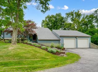 405 White Ridge Rd, Lawrenceburg, IN 47025