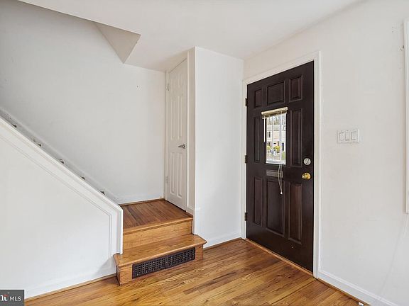 2nd image of 5872 Blaine Dr