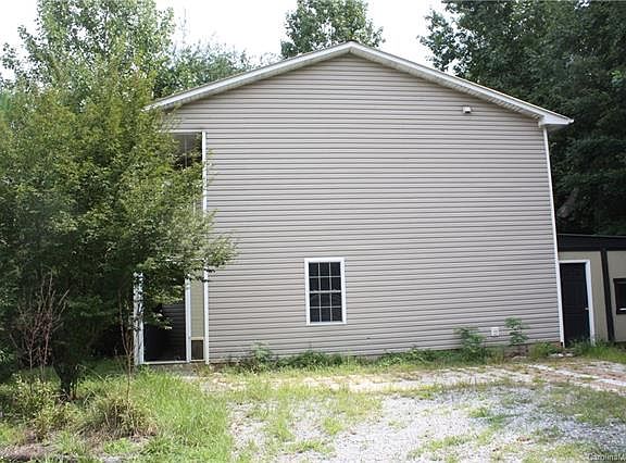 2nd image of 1343 E Lakeshore Dr