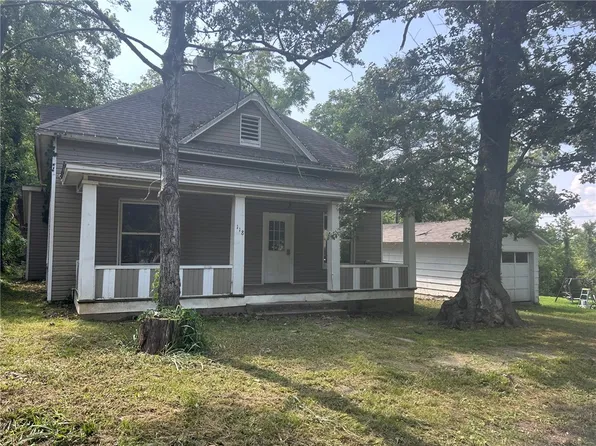 118 S Duff Ave, Sulphur Springs, AR 72768