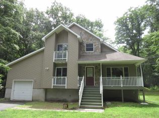 485 Raymondskill Rd, Milford, PA 18337