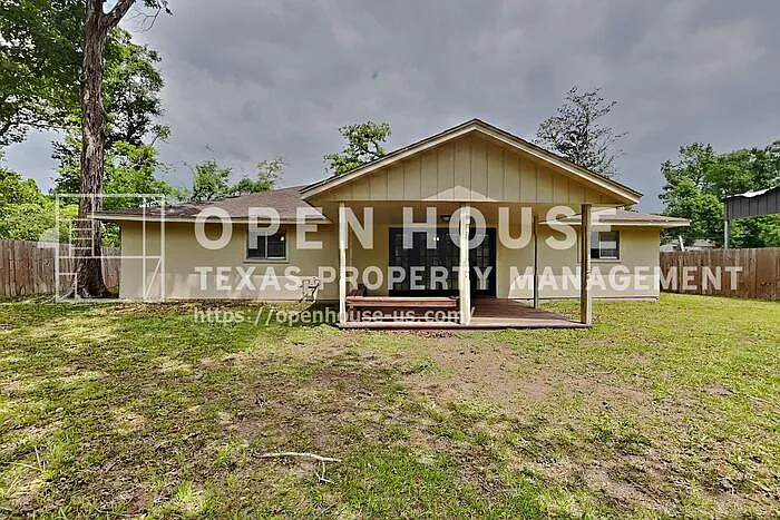 3419 Shadowcrest Ln — Photo 18