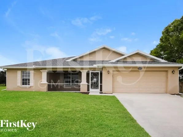 214 NW 29th Ter, Cape Coral, FL 33993