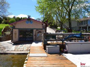2317 Dodge Ct, Plattsmouth, NE 68048