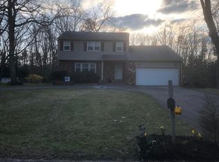 369 Holly Rd, Marlton, NJ 08053