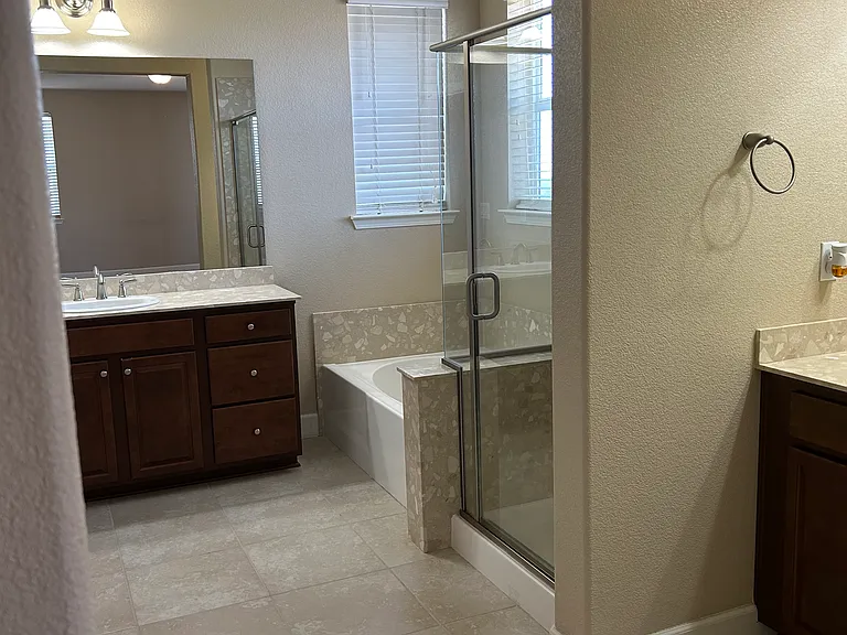 3115 Abruzzi Ct — Photo 32