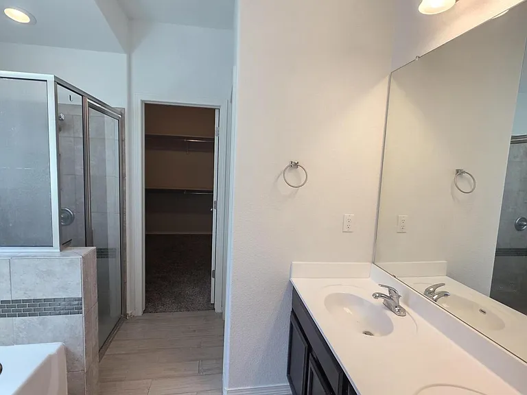 7517 Red Cedar Dr — Photo 9