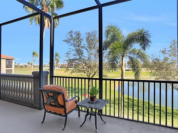 2nd image of 580 El Camino Real #3202