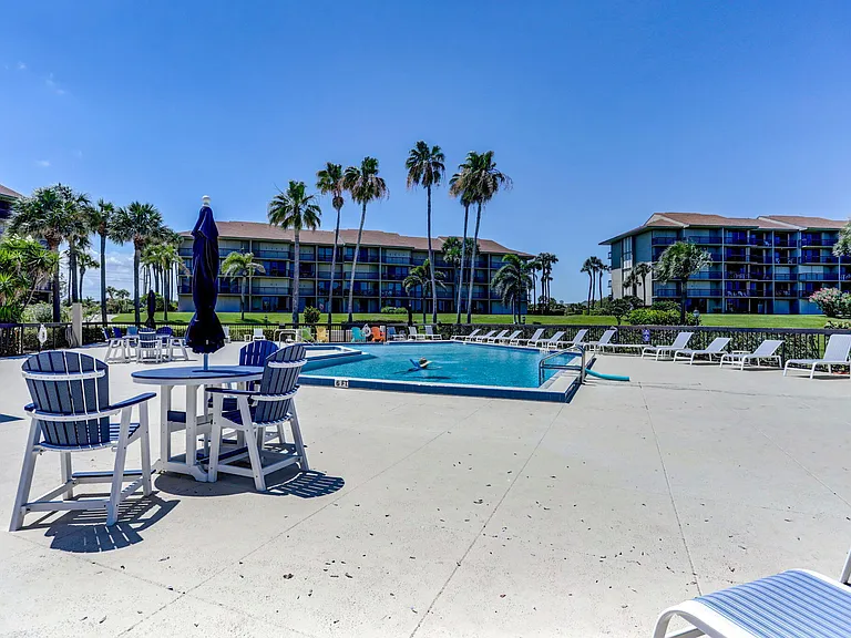 501 S Seas Dr #202 — Photo 35