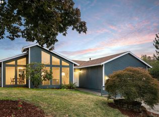 12012 SE Timber Valley Dr, Happy Valley, OR 97086