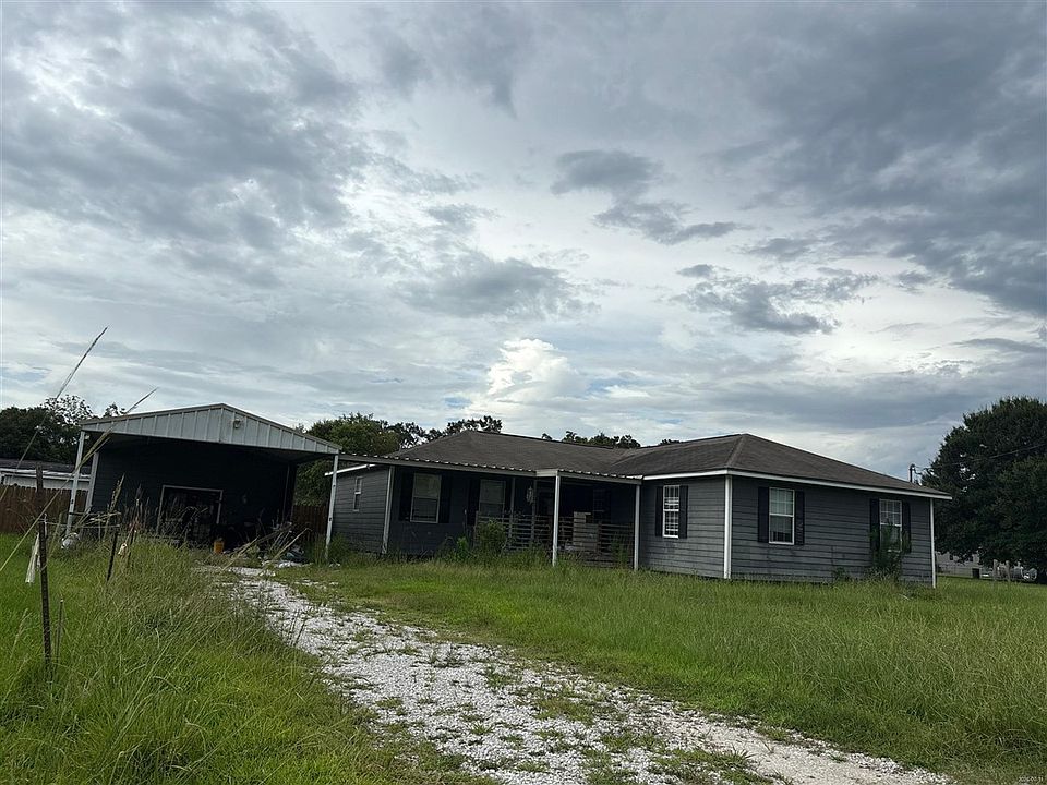 2nd image of 1005 Dalfrey Rd