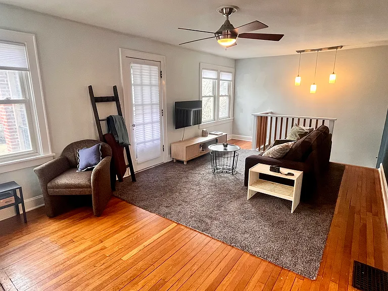 2761 Indianola Ave #2761 — Photo 33