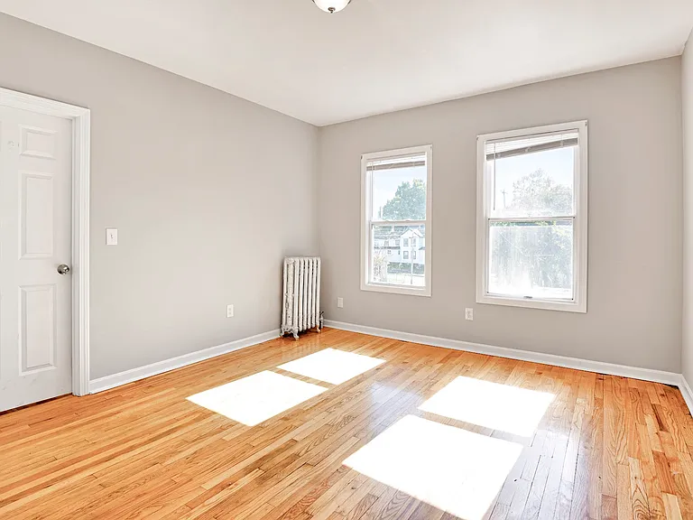 34 Kellogg St #2 — Photo 11
