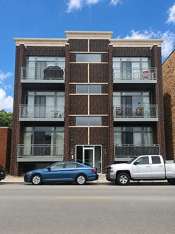 5 bed, 10 sqft, $2,490 — Photo 1