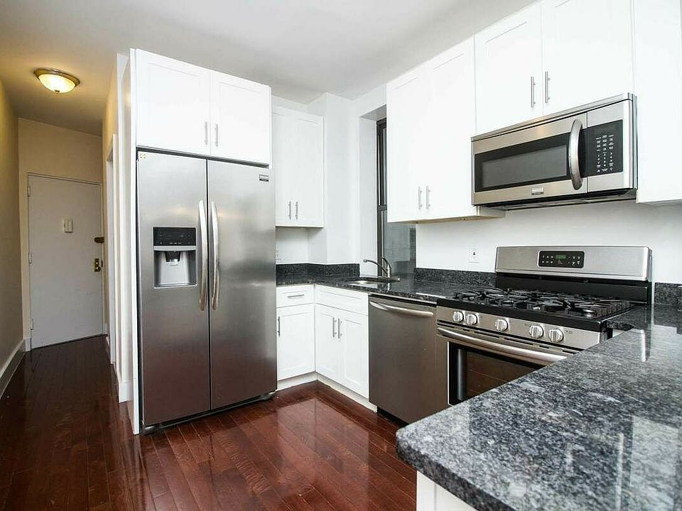 1st image of 225 Bainbridge St #2L