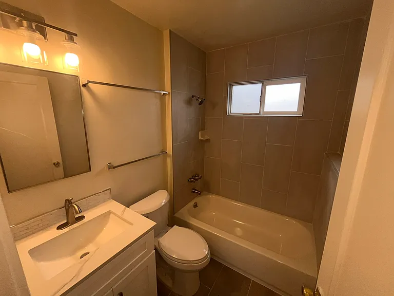 12926 San Pablo Ave #C — Photo 6