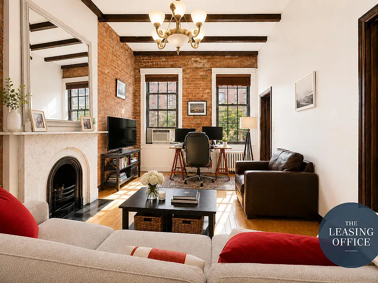 28 W 12th St #4R — Photo 4