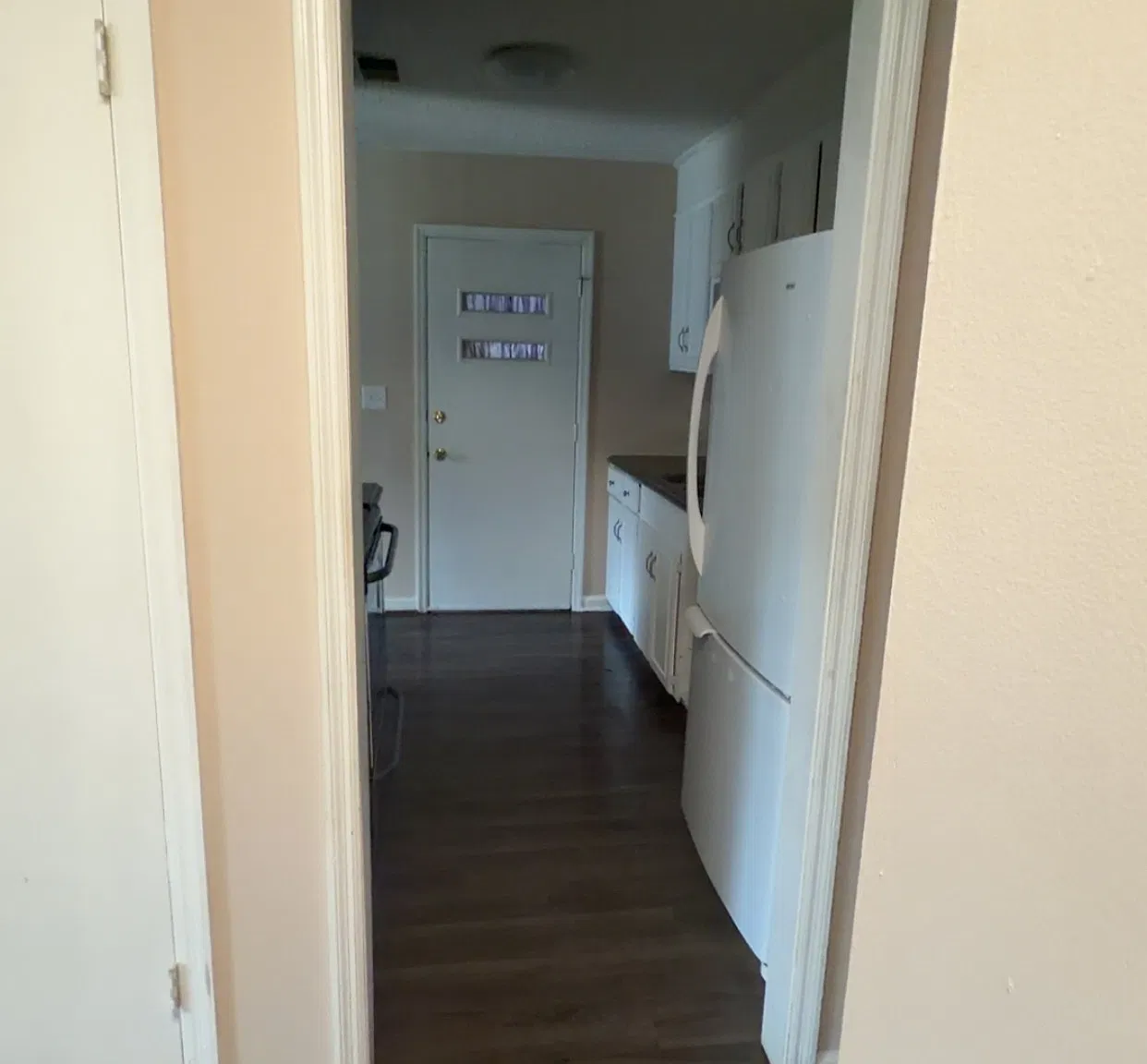 2 bed, 950 sqft, $1,000 — Photo 4