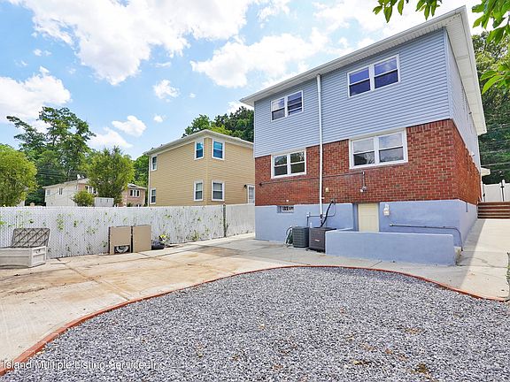 3rd image of 787 Rockland Ave
