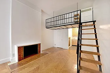 Rented by Cooper & Cooper Real Estate