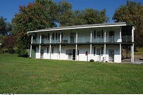 1st image of 1204 Bloomingdale Pike