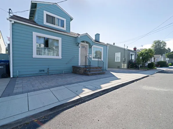1217 Richard Pl, Hayward, CA 94541