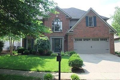 1st image of 880 Willow Oak Cir