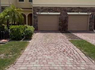 9519 SW Merlin Ct, Stuart, FL 34997