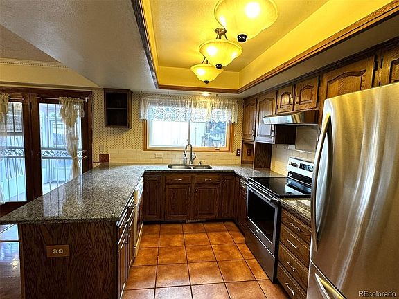 4th image of 715 S Youngfield Court