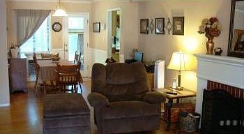 5th image of 4711 40th Ave