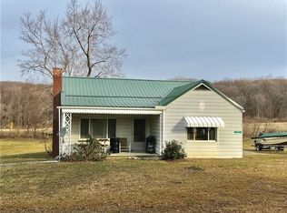 1121 State Route 381, Stahlstown, PA 15687