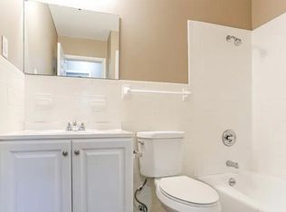 441 Rebecca Dr, Saint Charles, MO 63301