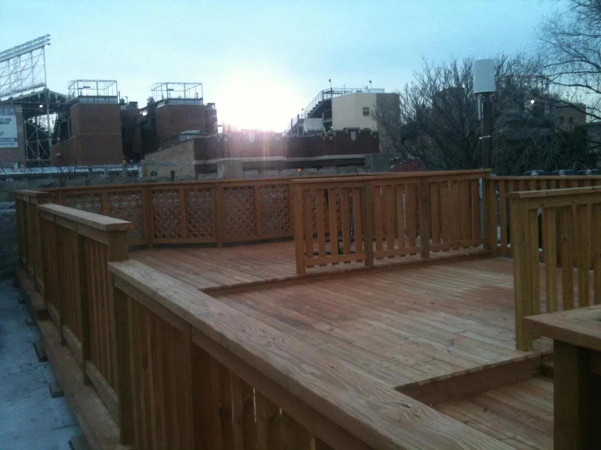 Roof Deck facing Wrigley Field - 3611 N Wilton Ave #G